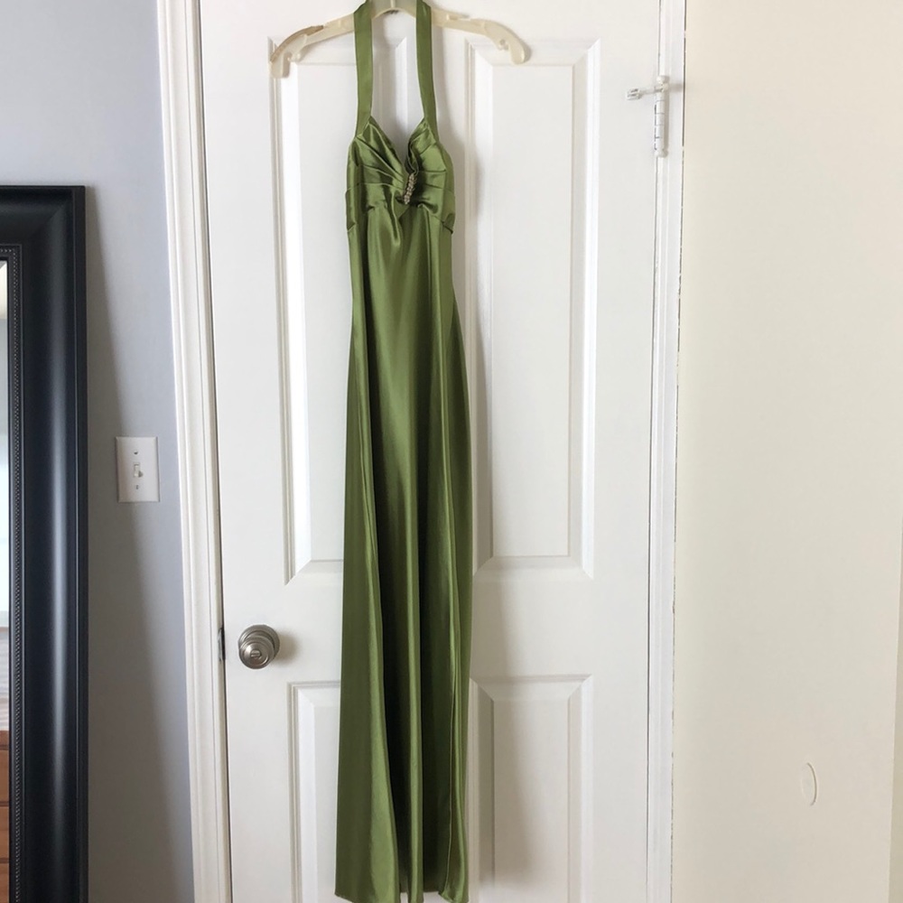 Roberta Prom Dress, olive green halter top. Beautiful!